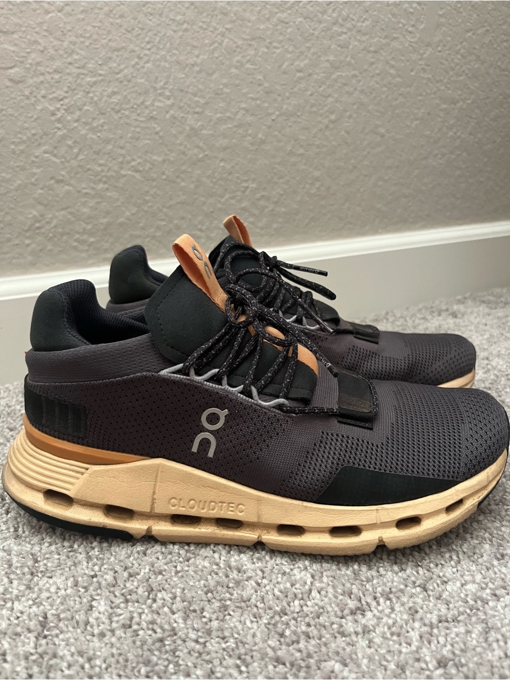 On Running Womens Athletic Shoes in Dark Purple / Orange